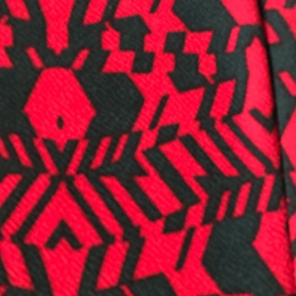 🛍 LuLaRoe Cassie Skirt - Picture 2 of 4